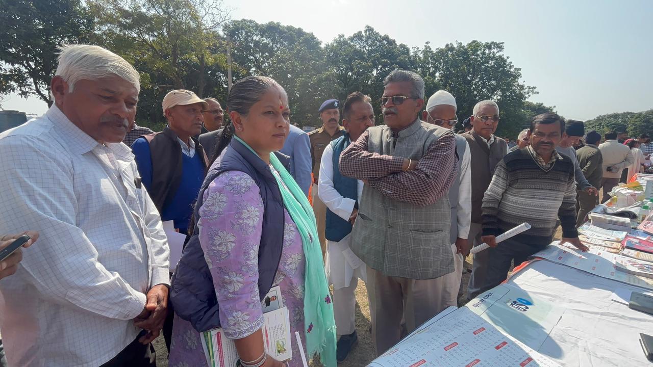 जन जन की सरकार जन जन के द्वार कार्यक्रम में 245 लोगों को विभिन्न योजनाओं से किया गया लाभान्वित